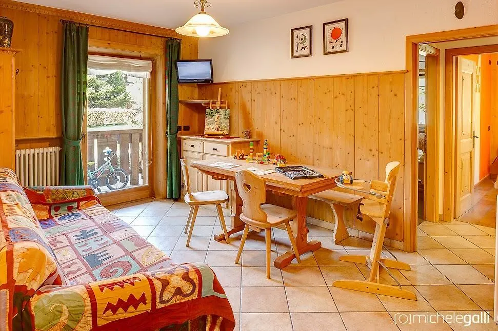 Art Apartments Casa Lapis Livigno 0*,